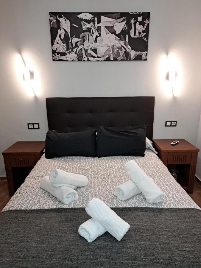 Apartamento Eursu Centro Con Piscina Málaga Eksteriør bilde