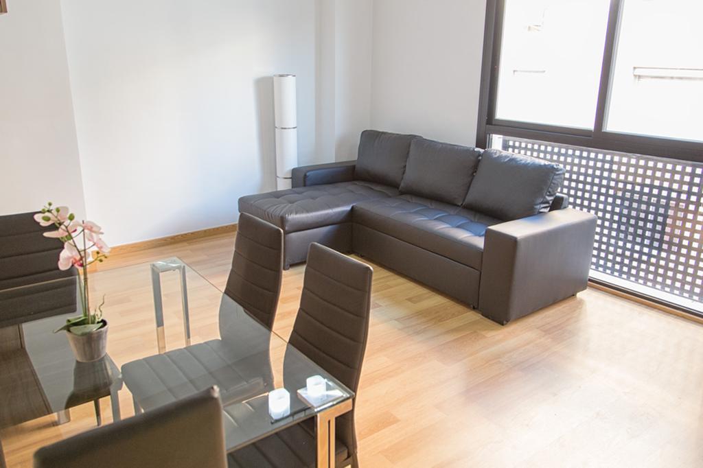 Apartamento Eursu Centro Con Piscina Málaga Eksteriør bilde