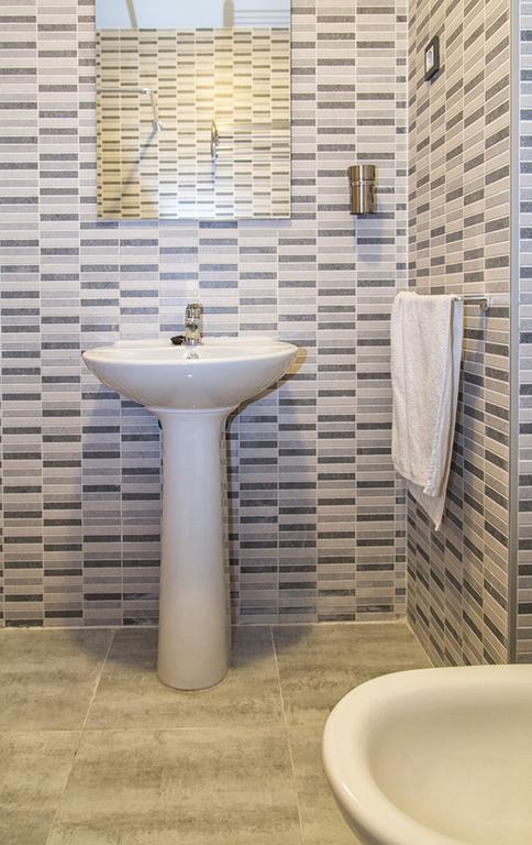 Apartamento Eursu Centro Con Piscina Málaga Eksteriør bilde