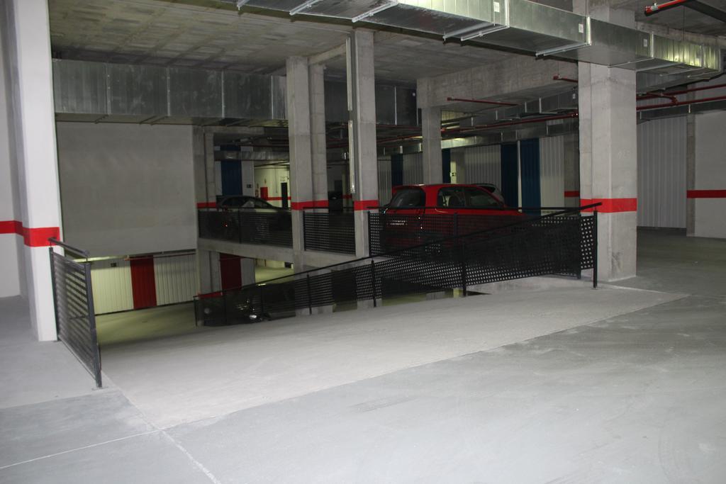 Apartamento Eursu Centro Con Piscina Málaga Eksteriør bilde